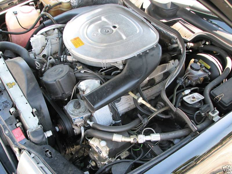 Illustration for article titled Nice Price Or Crack Pipe: $57,500 For A 20,000-Mile 1987 AMG Hammer?
